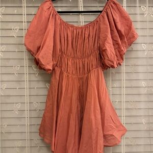 MOLLY GREEN | GENTLY WORN | BUBBLE SLEEVE CORAL MINI DRESS | SIZE MEDIUM